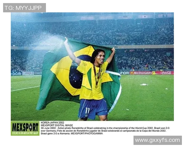 小罗足球十大球星盘点 揭示与巴西天才同代的传奇球员 小罗足球十大球星盘点 揭示与巴西天才同代的传奇球员