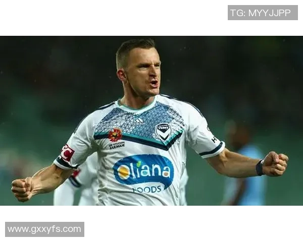 澳大利亚足球联赛四号球星介绍与他们的精彩表现分析 澳大利亚足球联赛四号球星介绍与他们的精彩表现分析