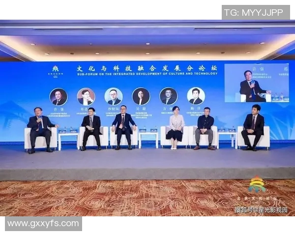 蓝球星与足球星的跨界对话:探讨体育精神与全球影响力的融合