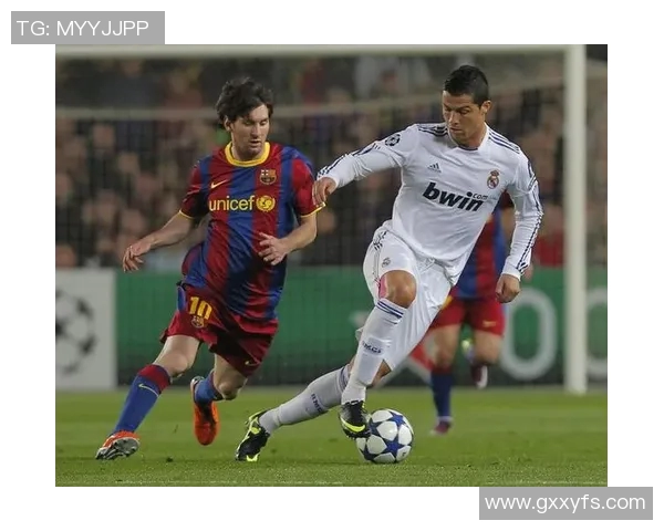 从梅西到C罗探寻足坛巨星背后的成长故事与辉煌瞬间